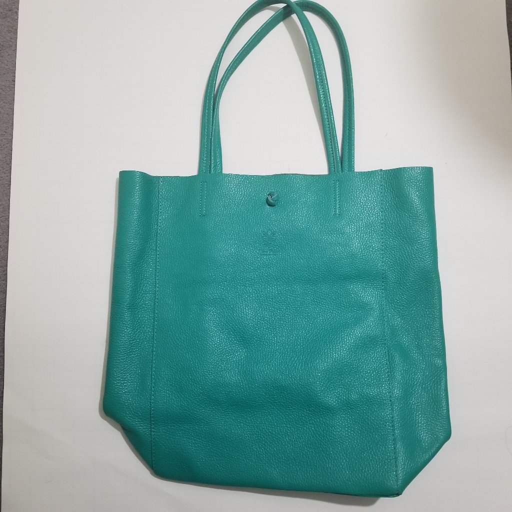 Vera Pelle Brand Leather Purse In Green